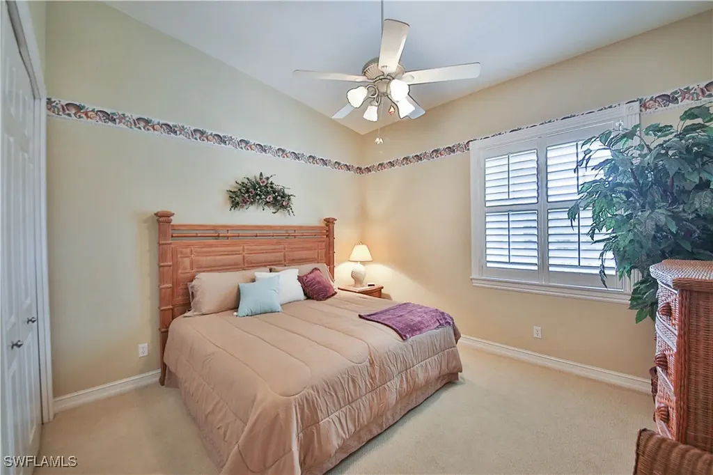 837 Sailaway Lane Naples FL 34108