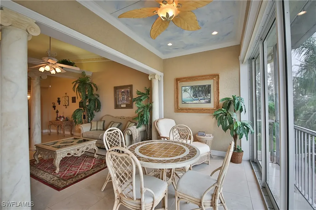 837 Sailaway Lane Naples FL 34108