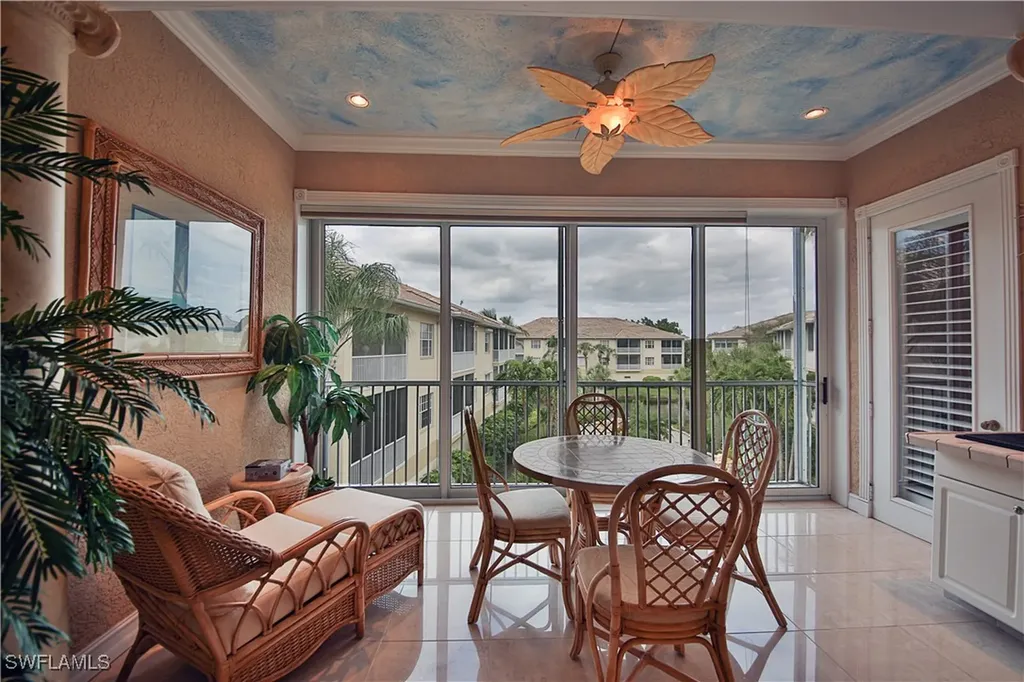837 Sailaway Lane Naples FL 34108