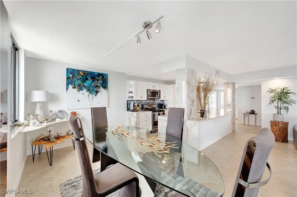 11 Bluebill Avenue Naples FL 34108