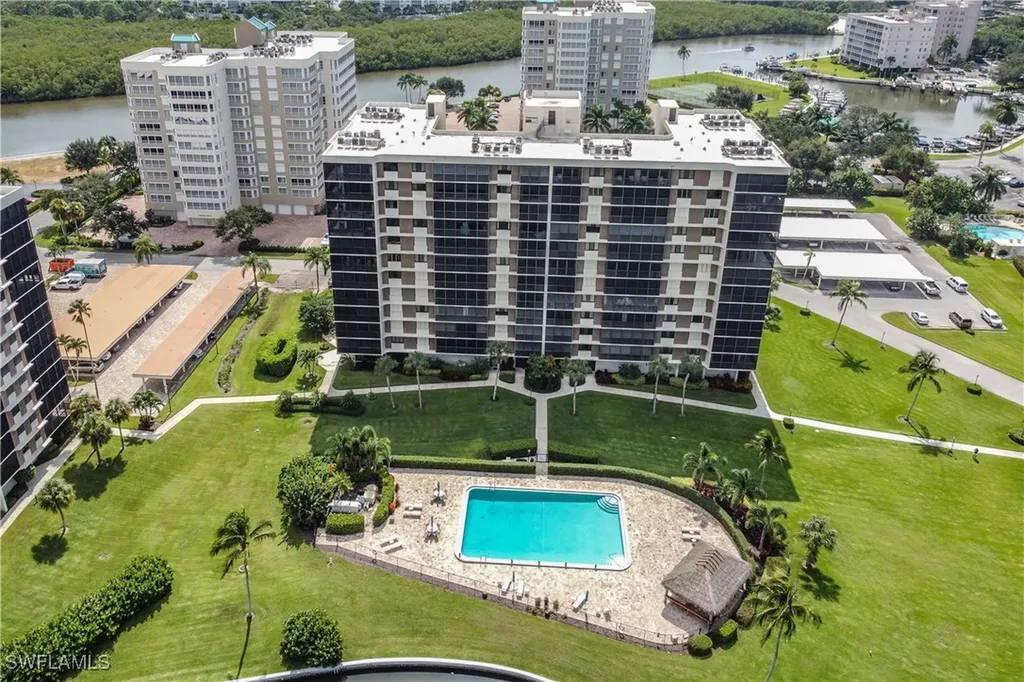 11 Bluebill Avenue Naples FL 34108