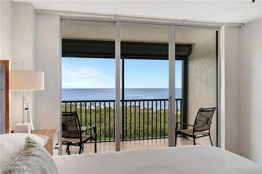 11 Bluebill Avenue Naples FL 34108