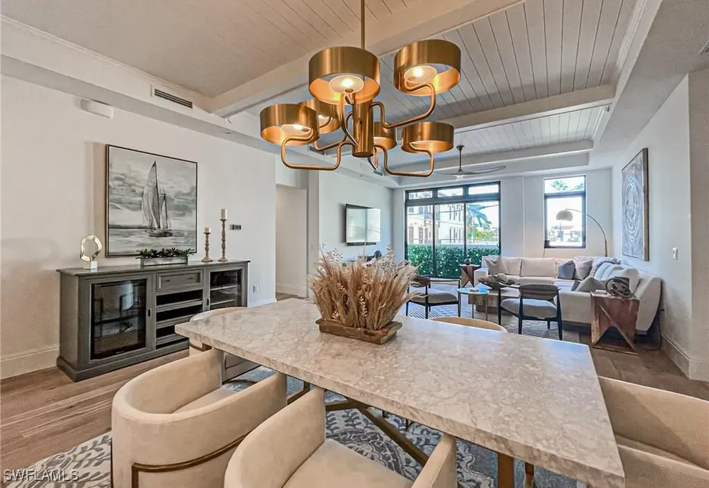 875 6th Avenue S Naples FL 34102