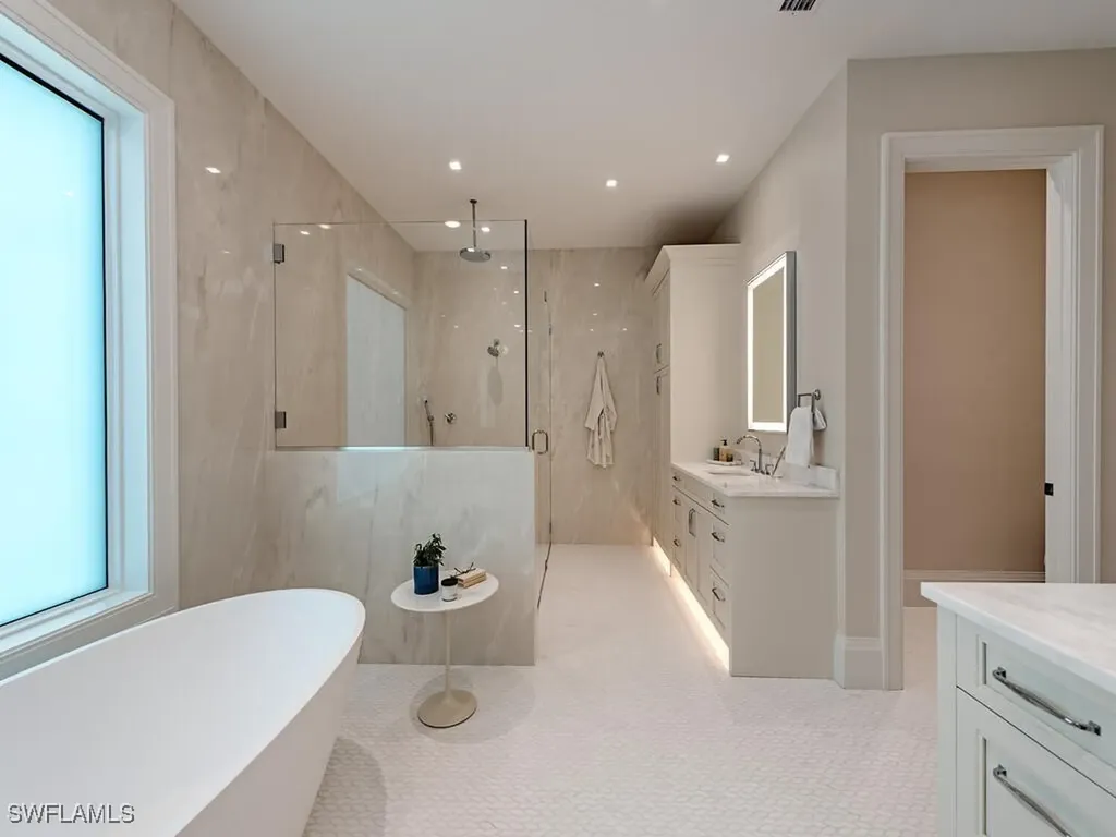 55 13th Avenue S Naples FL 34102