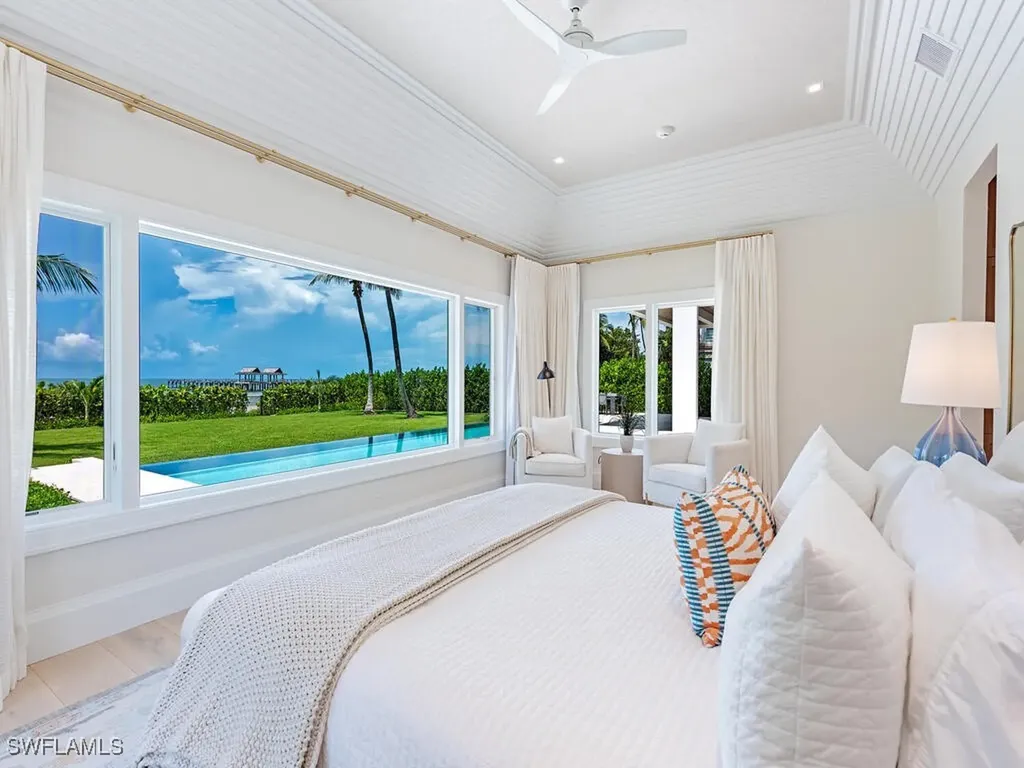 55 13th Avenue S Naples FL 34102