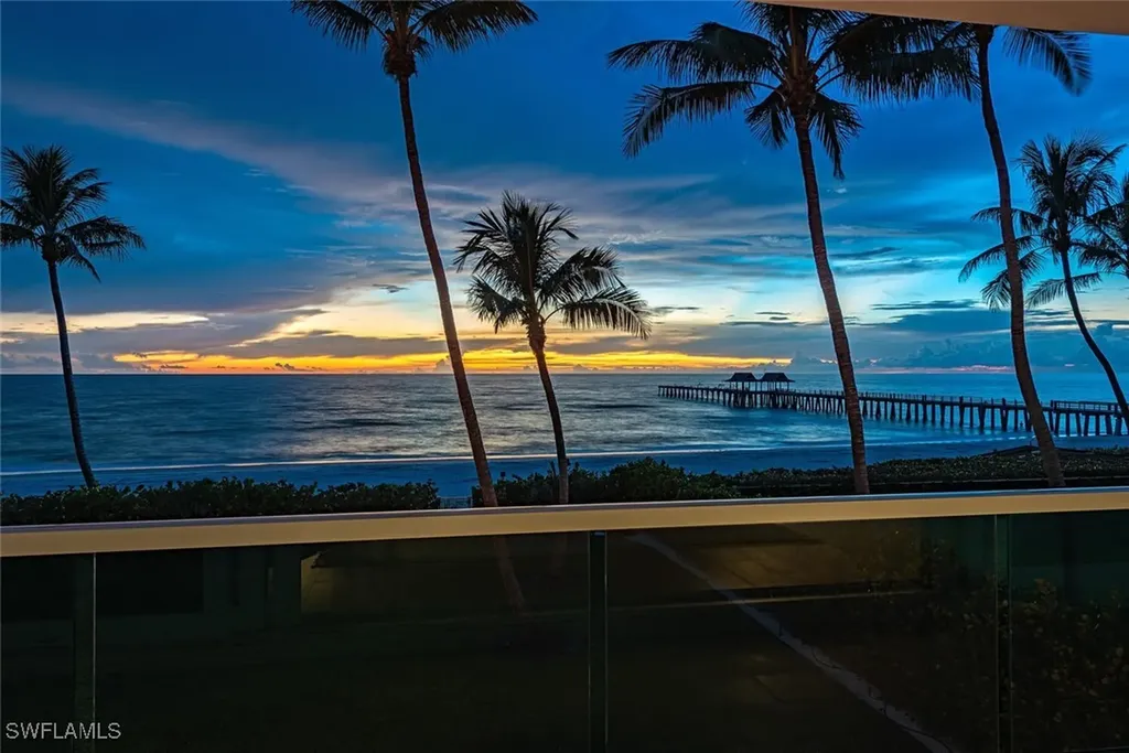 55 13th Avenue S Naples FL 34102