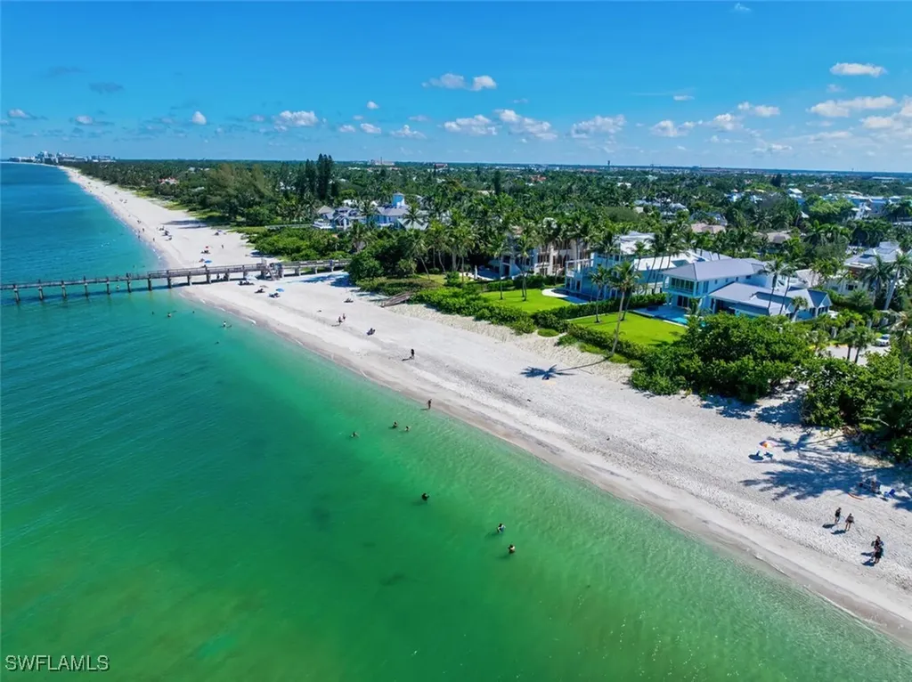 55 13th Avenue S Naples FL 34102