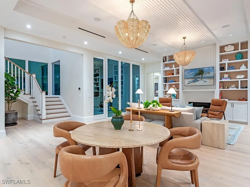 55 13th Avenue S Naples FL 34102