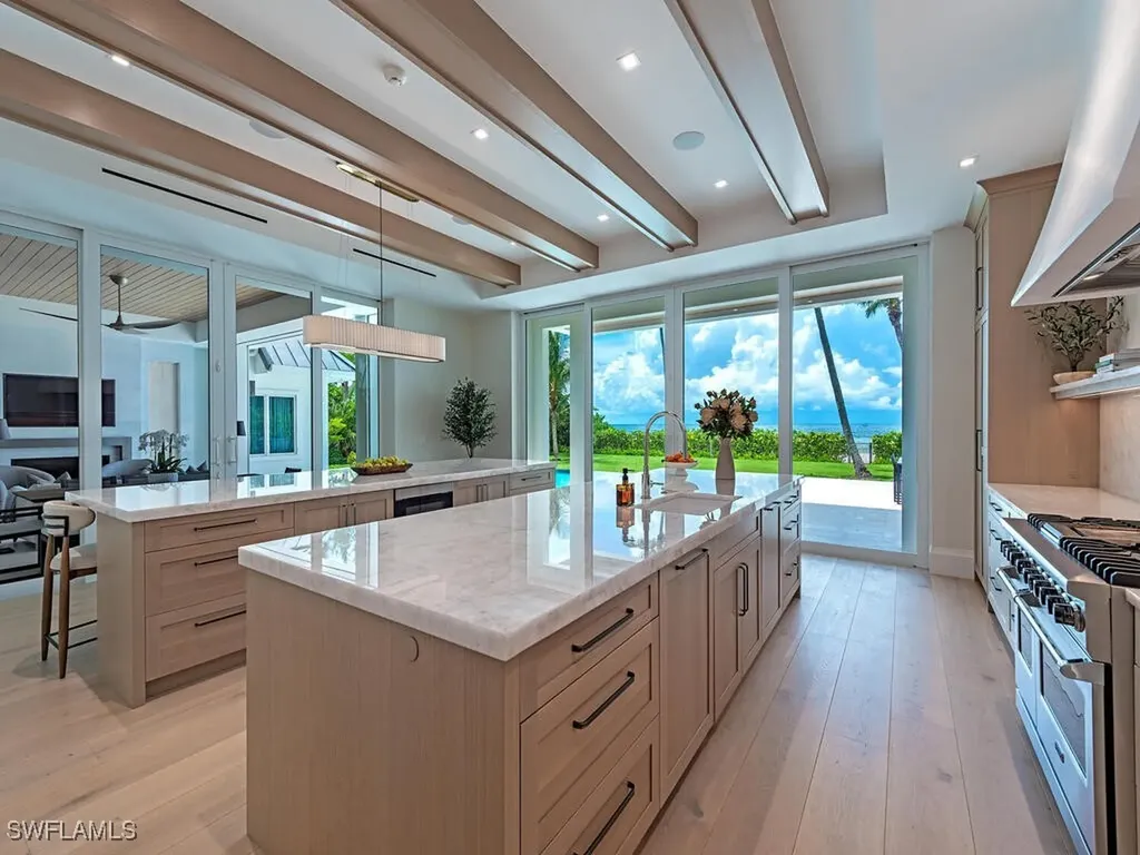 55 13th Avenue S Naples FL 34102