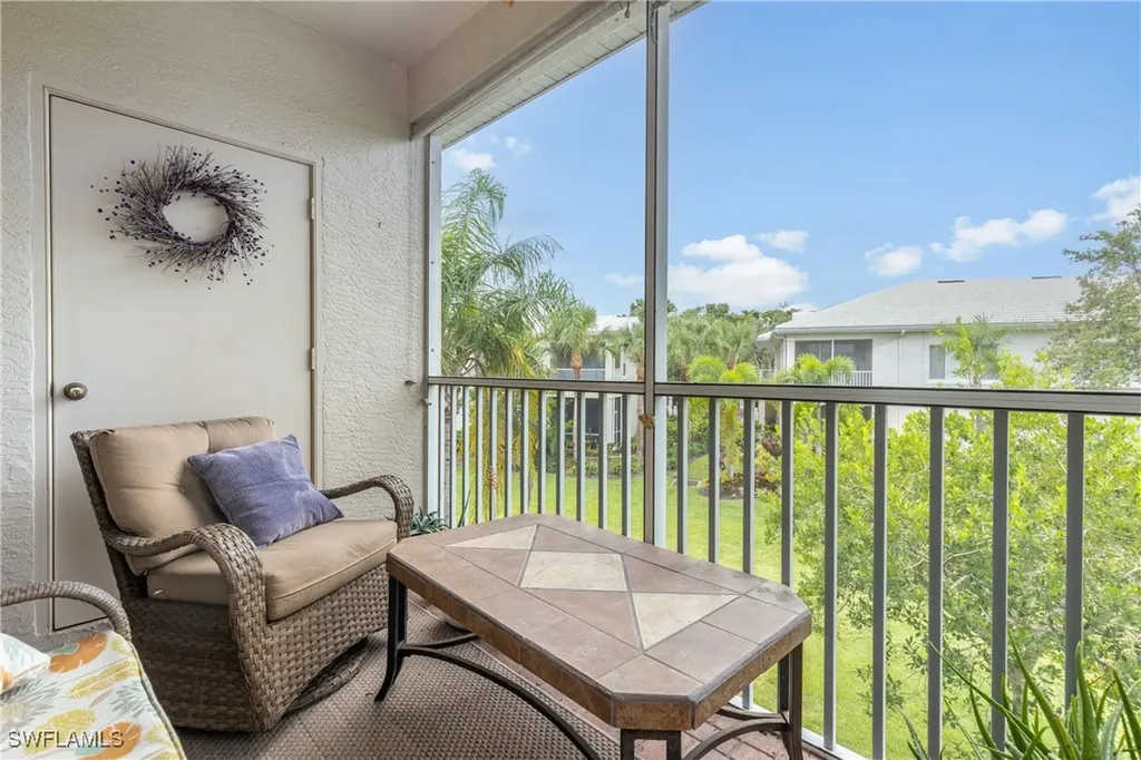 1405 Sweetwater Cove Naples FL 34110
