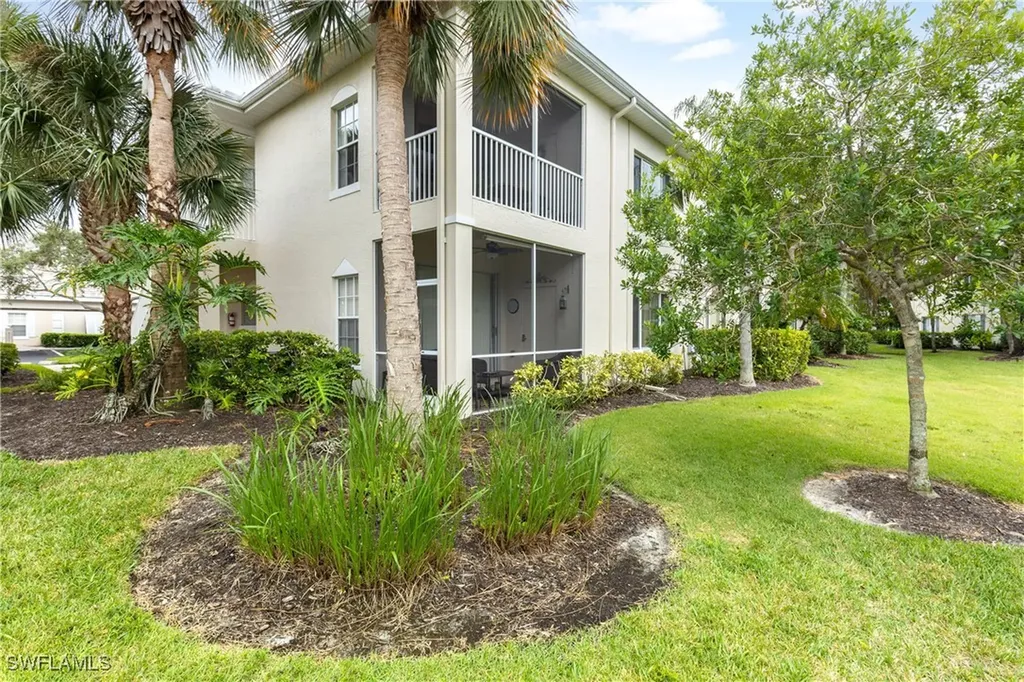 1405 Sweetwater Cove Naples FL 34110