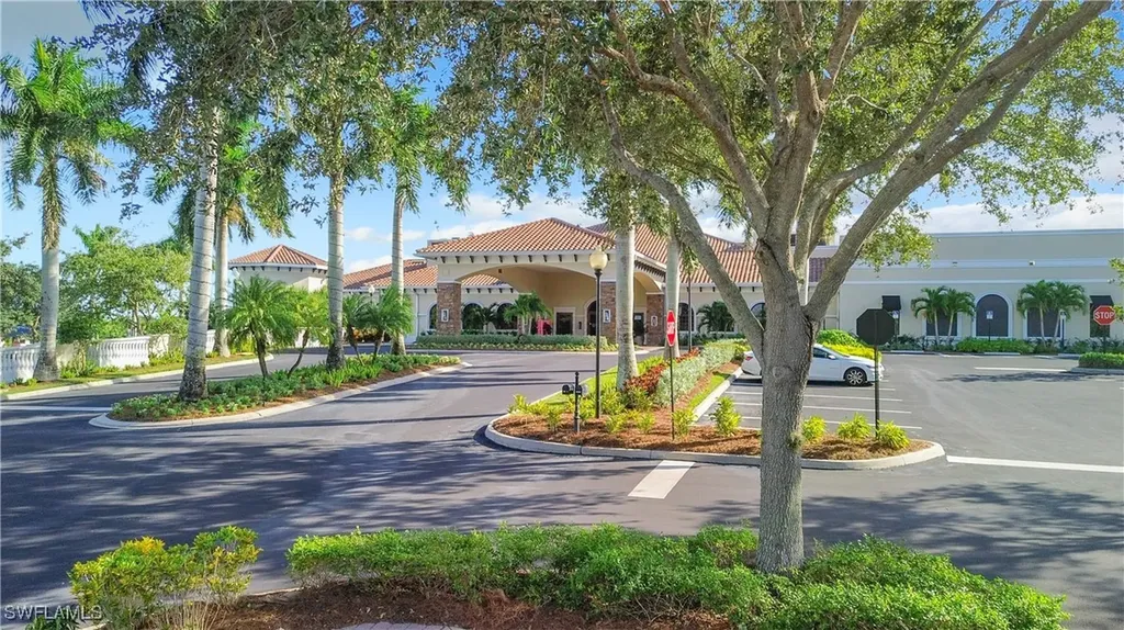 10321 Heritage Bay Boulevard Naples FL 34120