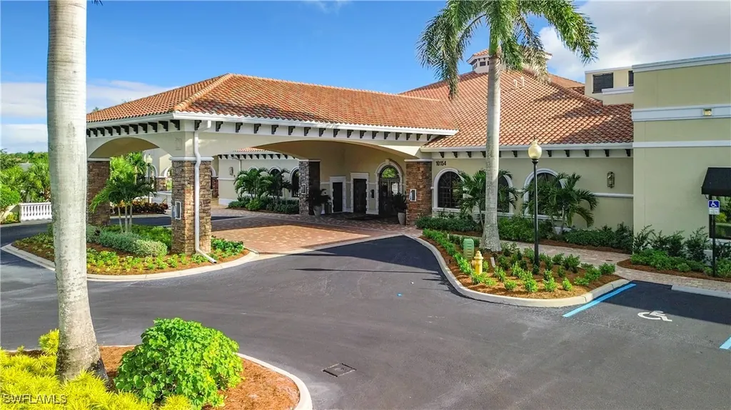 10321 Heritage Bay Boulevard Naples FL 34120