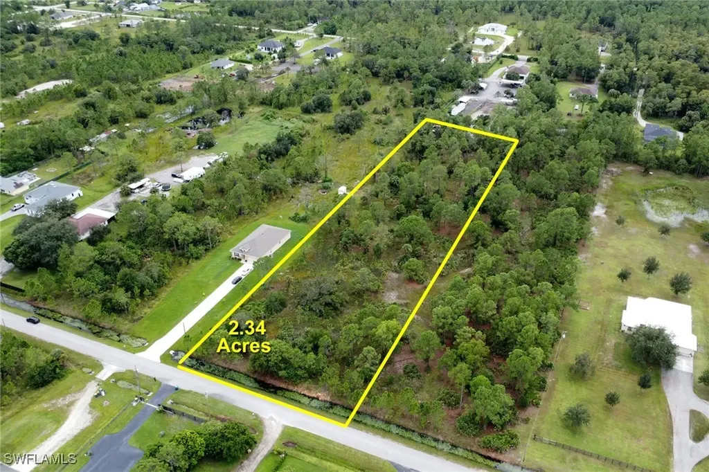 Xxxx 54th Avenue NE Naples FL 34120