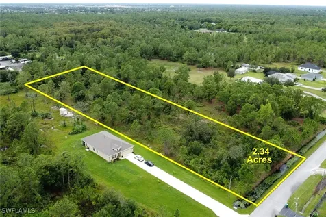 XXXX 54TH Avenue NE Naples FL 34120