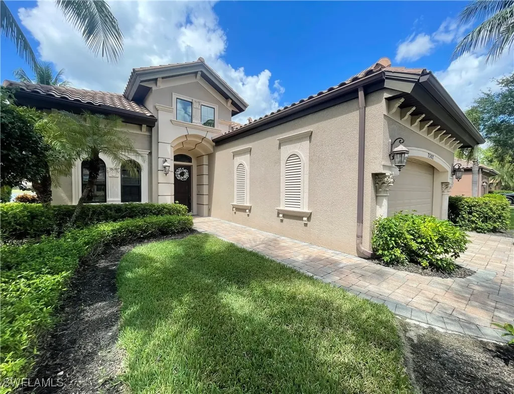 7302 Acorn Way Naples FL 34119