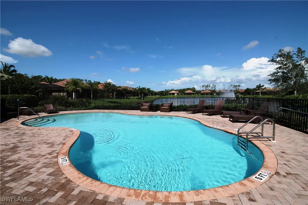 7302 Acorn Way Naples FL 34119