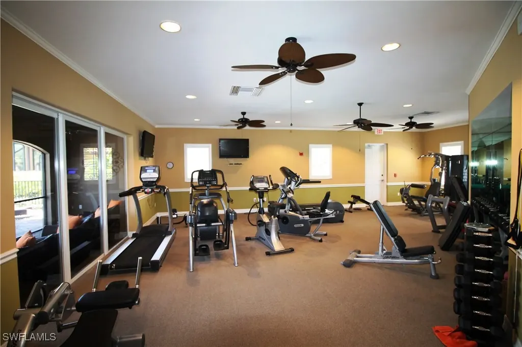 7302 Acorn Way Naples FL 34119