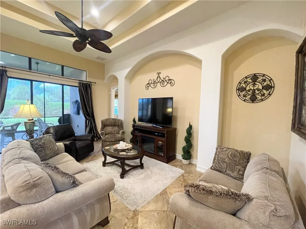 7302 Acorn Way Naples FL 34119