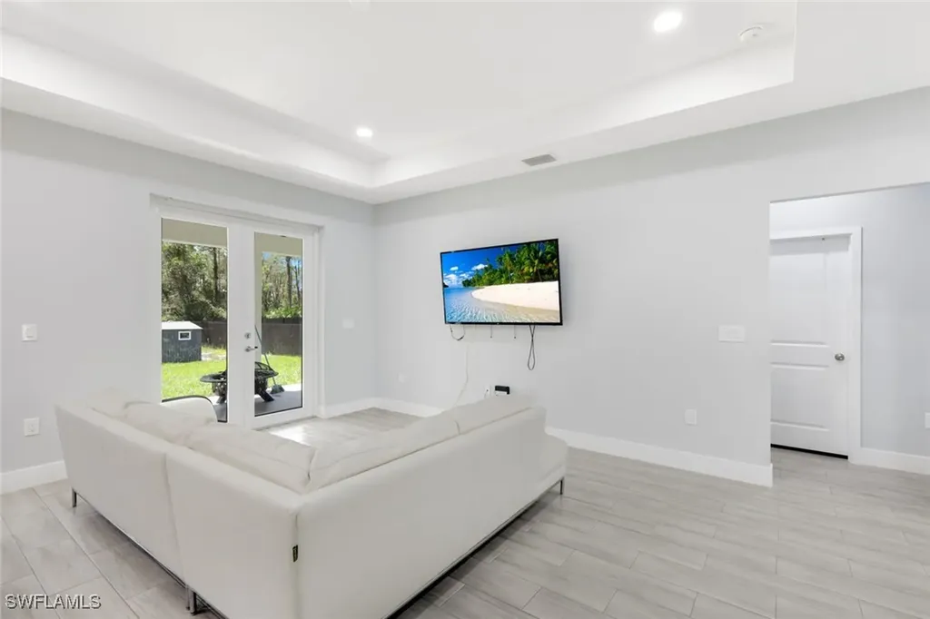 506 Rogue Street Lehigh Acres FL 33974