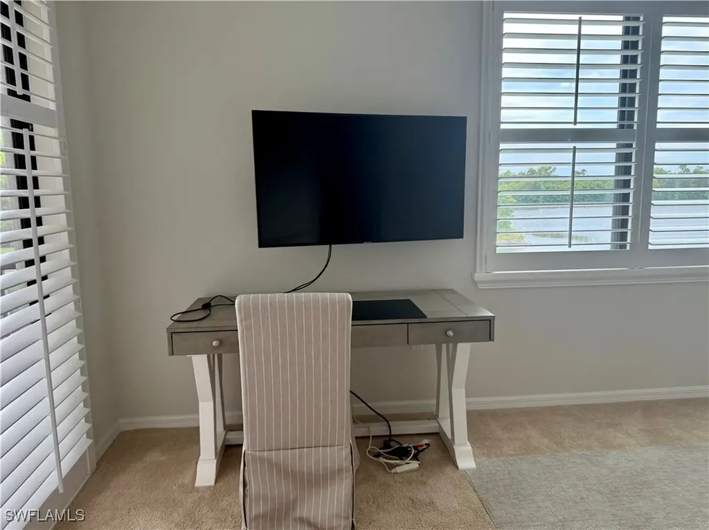 9498 Napoli Lane Naples FL 34113