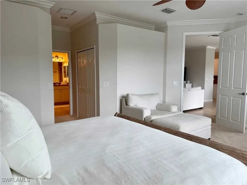 9498 Napoli Lane Naples FL 34113