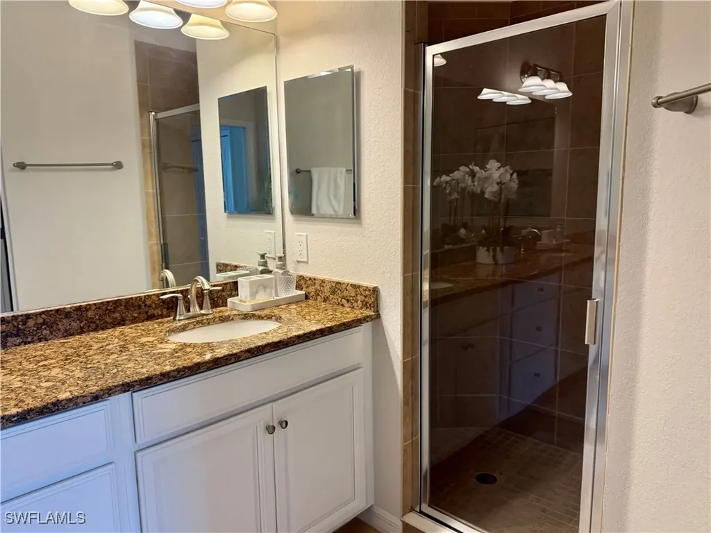 9498 Napoli Lane Naples FL 34113