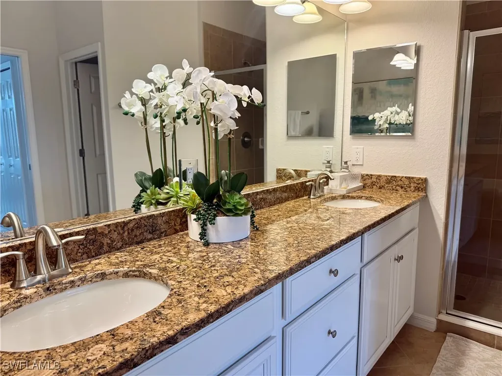 9498 Napoli Lane Naples FL 34113
