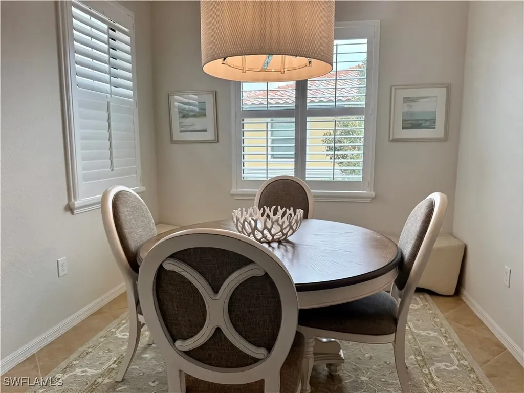 9498 Napoli Lane Naples FL 34113