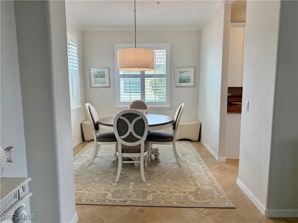 9498 Napoli Lane Naples FL 34113