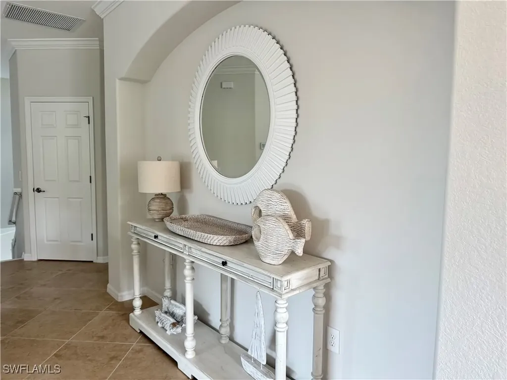 9498 Napoli Lane Naples FL 34113