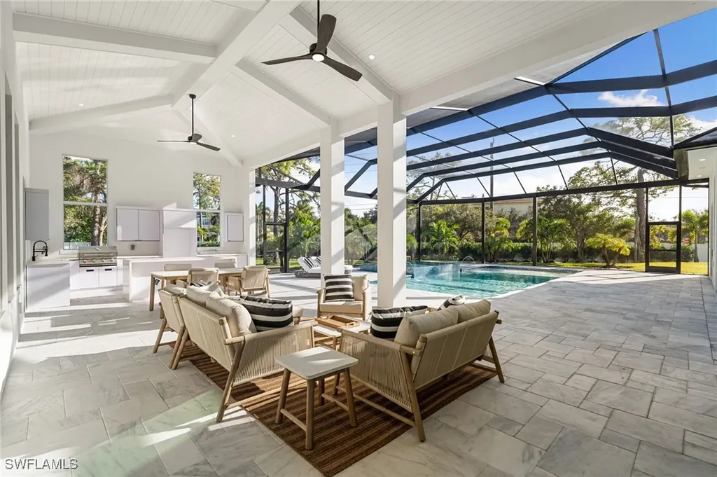 10 Caribbean Road Naples FL 34108