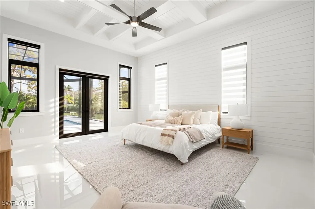 10 Caribbean Road Naples FL 34108