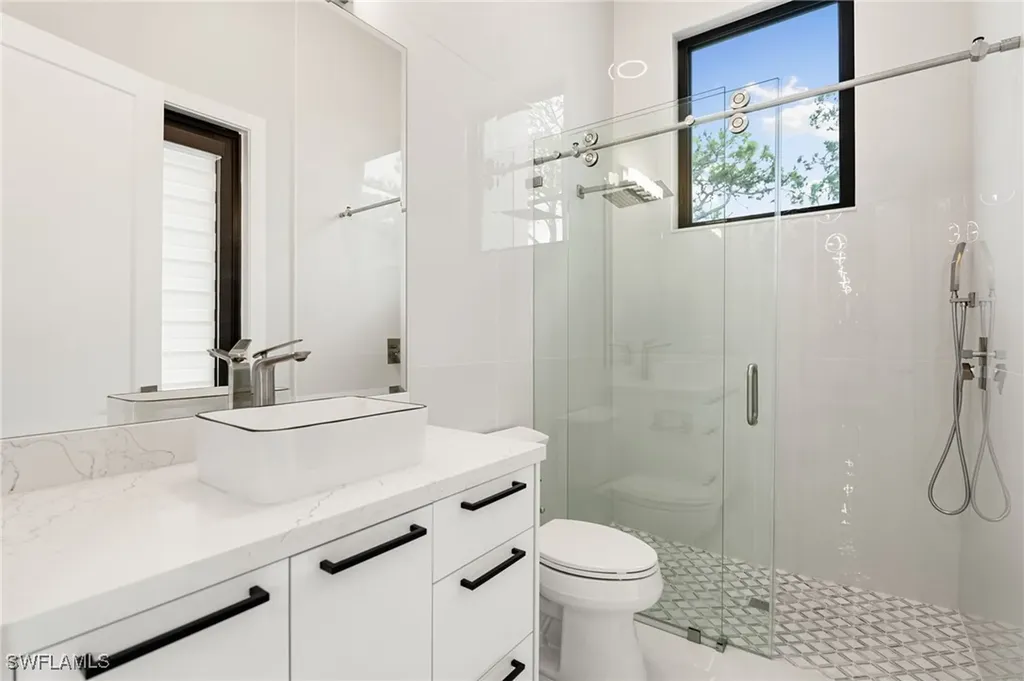 10 Caribbean Road Naples FL 34108