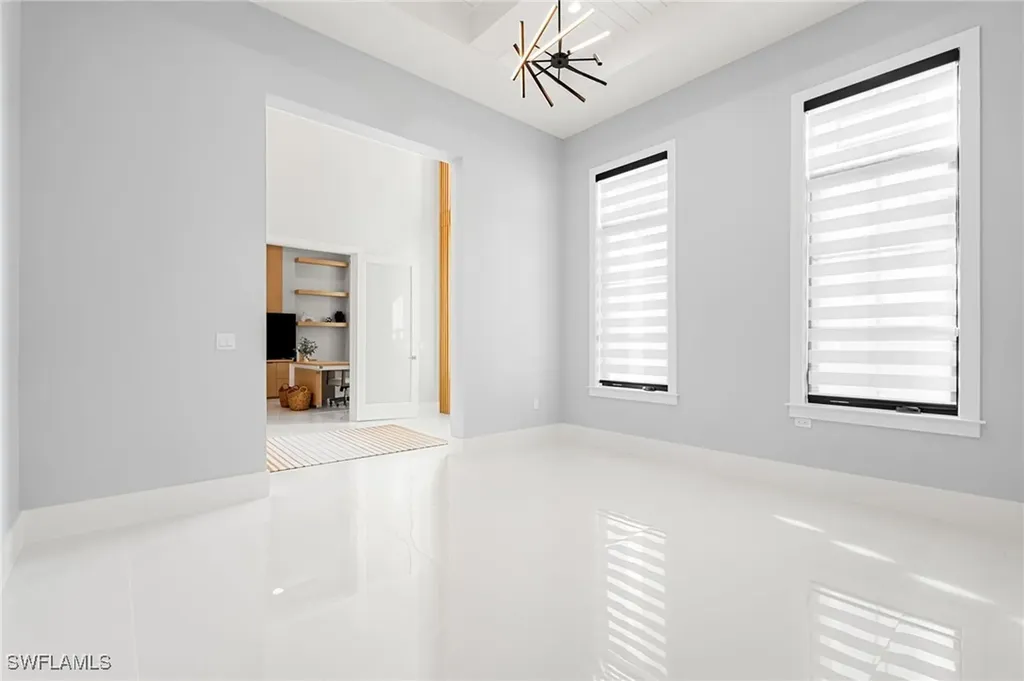 10 Caribbean Road Naples FL 34108