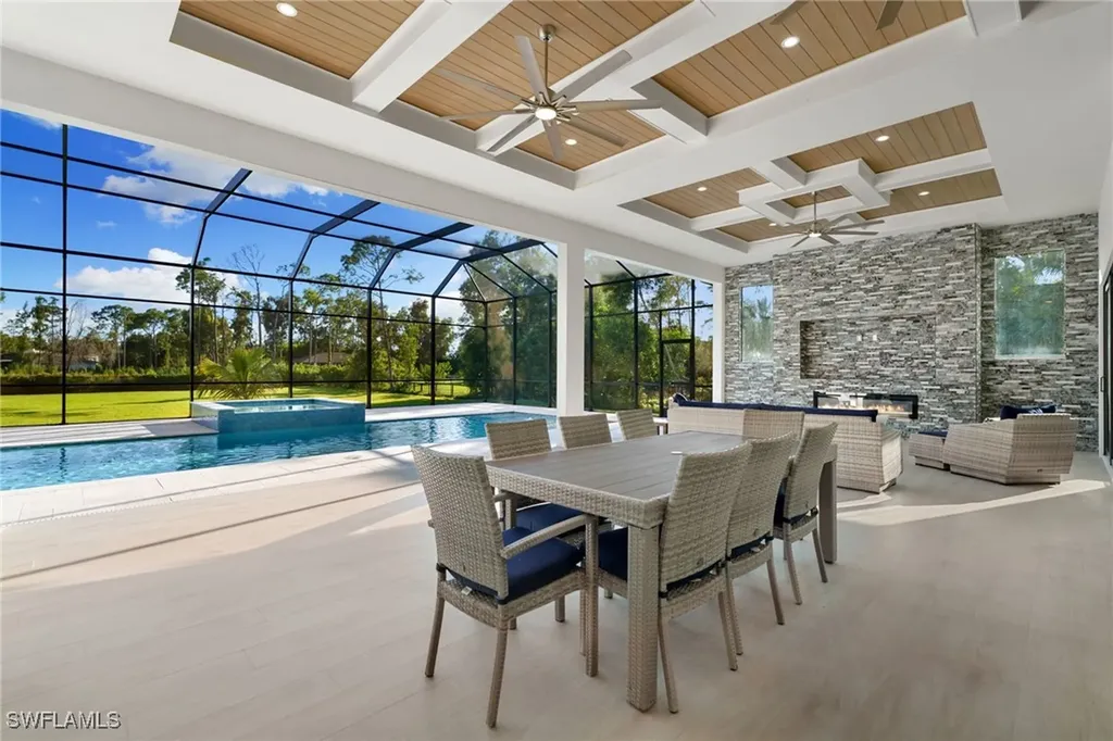 7040 Sable Ridge Lane Naples FL 34109