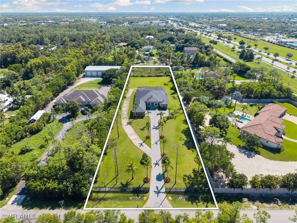 7040 Sable Ridge Lane Naples FL 34109