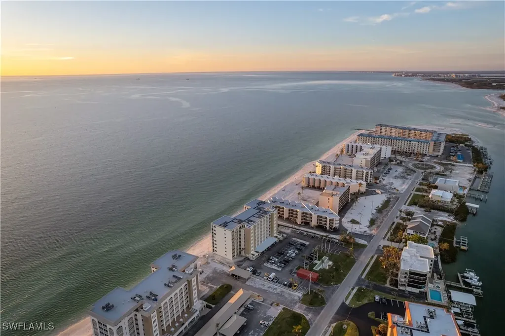 25870 Hickory Boulevard Bonita Springs FL 34134