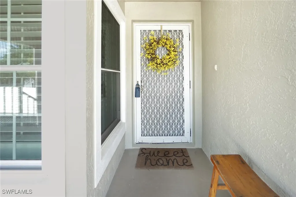 5895 Chanteclair Drive Naples FL 34108