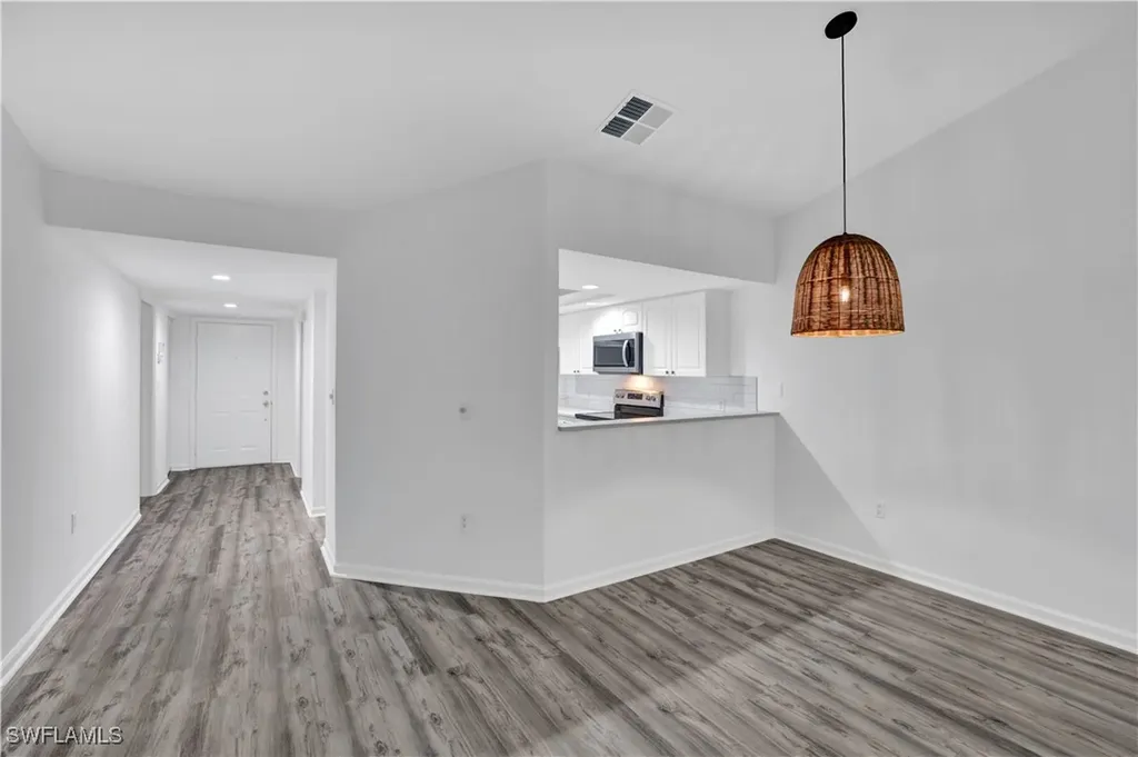 5895 Chanteclair Drive Naples FL 34108