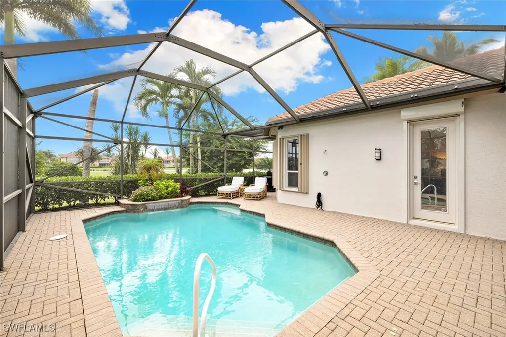 6064 Fairway Court Naples FL 34110