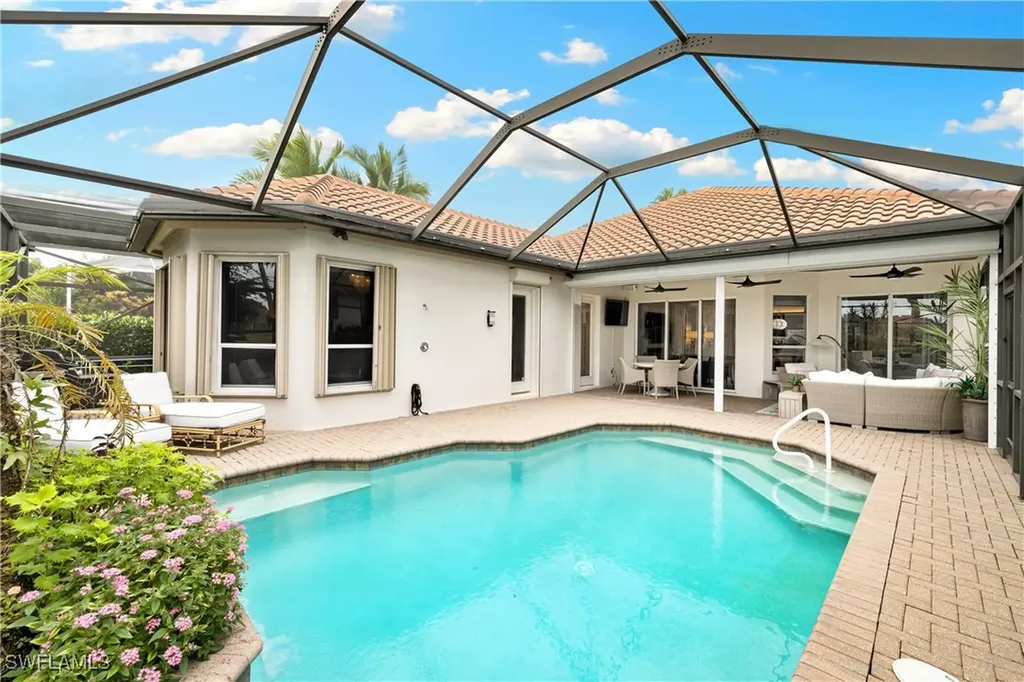 6064 Fairway Court Naples FL 34110