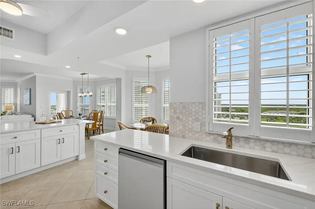 325 Dunes Boulevard Naples FL 34110