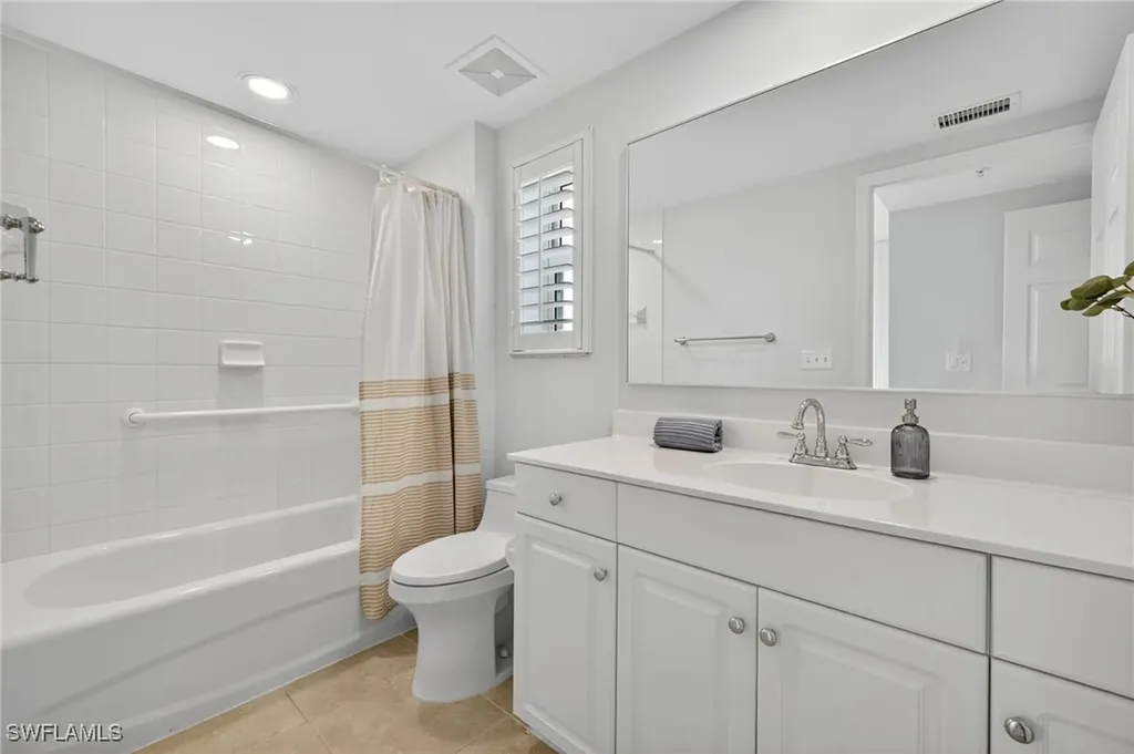 325 Dunes Boulevard Naples FL 34110