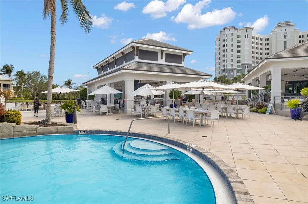 325 Dunes Boulevard Naples FL 34110