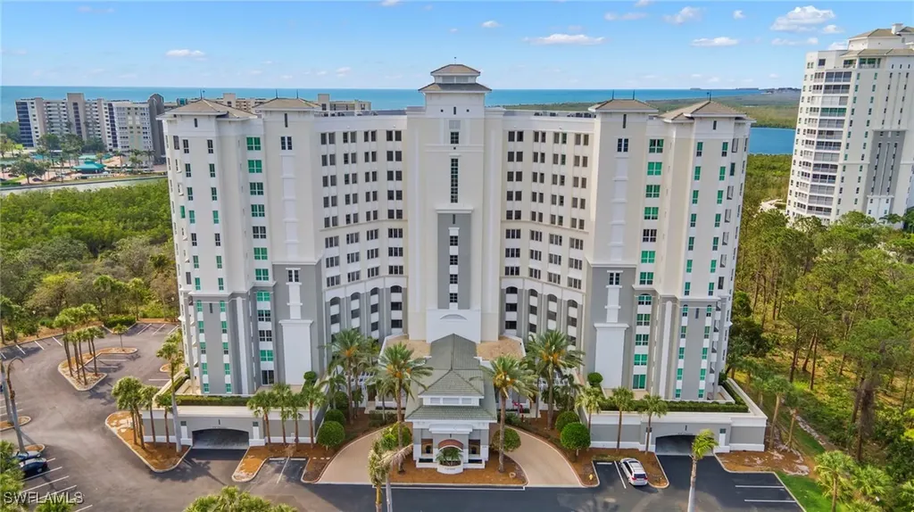 325 Dunes Boulevard Naples FL 34110