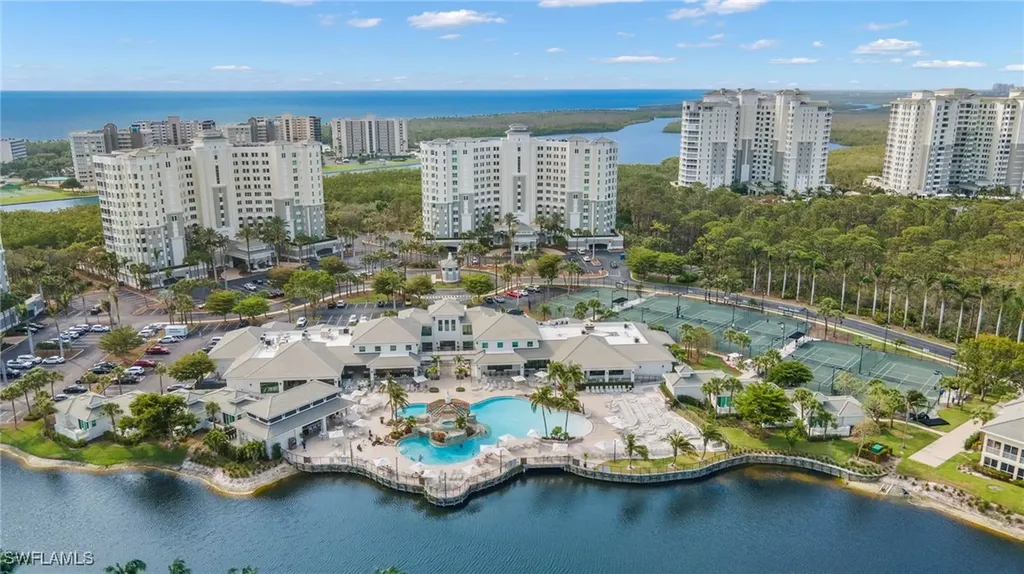 325 Dunes Boulevard Naples FL 34110