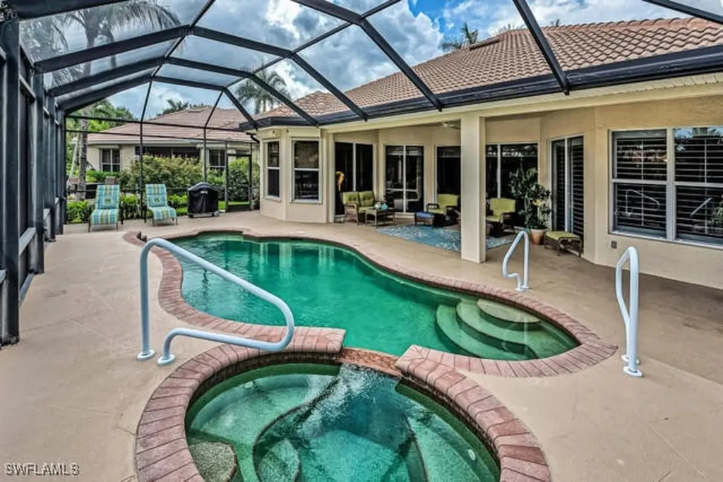 6971 Amen Corner Court Naples FL 34113