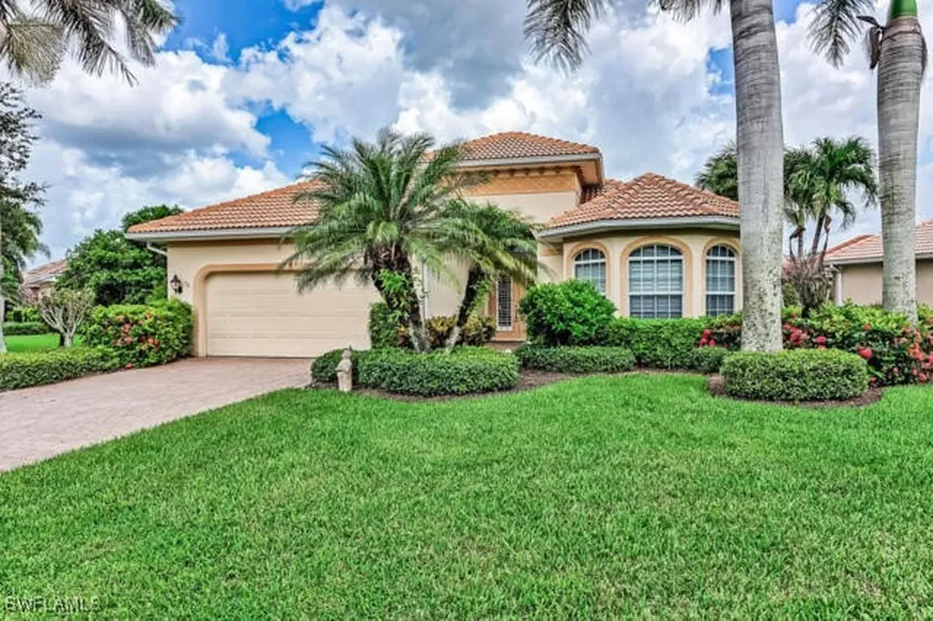 6971 Amen Corner Court Naples FL 34113