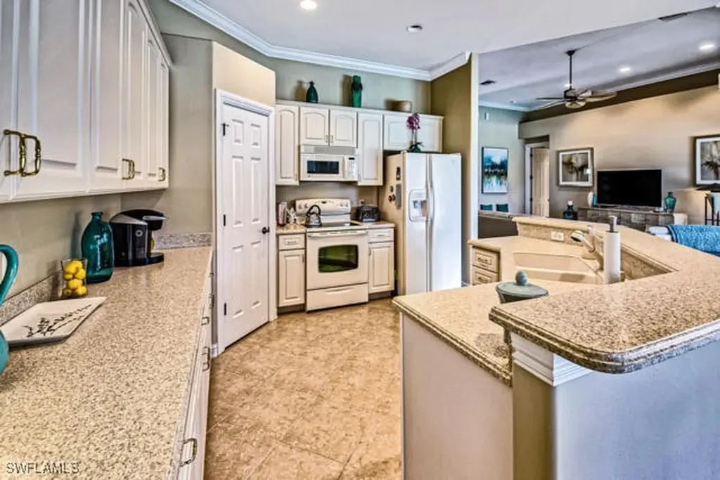 6971 Amen Corner Court Naples FL 34113